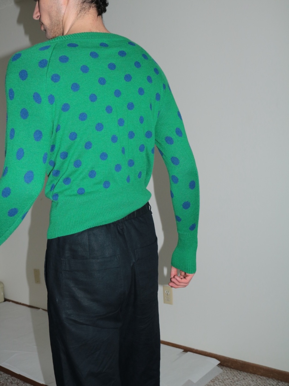 Green Polka Dot Women's Sweater - Picture 5 of 5